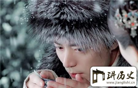 <rb>梁</rb><rt>liáng</rt><rb>武</rb><rt>wǔ</rt><rb>帝</rb><rt>dì</rt><rb>为</rb><rt>wéi</rt><rb>何</rb><rt>hé</rt><rb>四</rb><rt>sì</rt><rb>十</rb><rt>shí</rt><rb>年</rb><rt>nián</rt><rb>来</rb><rt>lái</rt><rb>从</rb><rt>cóng</rt><rb>不</rb><rt>bú</rt><rb>与</rb><rt>yǔ</rt><rb>女</rb><rt>nǚ</rt><rb>人</rb><rt>rén</rt><rb>同</rb><rt>tóng</rt><rb>屋</rb><rt>wū</rt><rb>你</rb><rt>nǐ</rt><rb>相</rb><rt>xiàng</rt><rb>信</rb><rt>xìn</rt><rb>吗</rb><rt>ma</rt>?
